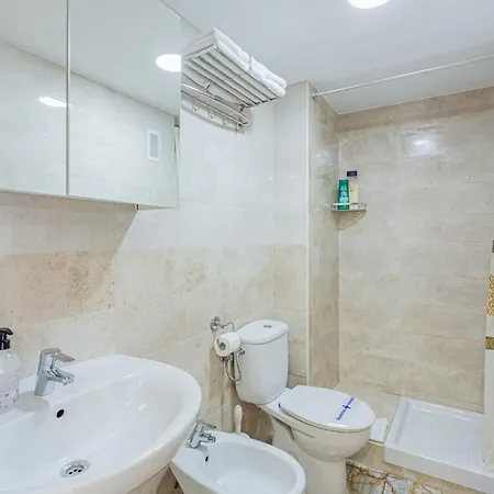 Carlos V Lejlighed *