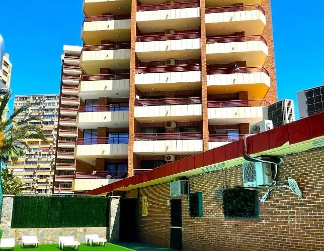 アパート Carlos V ベニドルム