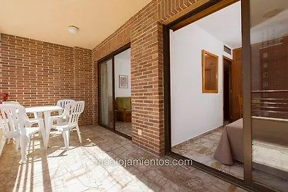 アパート Carlos V ベニドルム